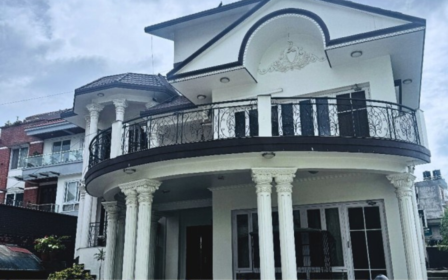 Bangalow House on sale at Balkhu